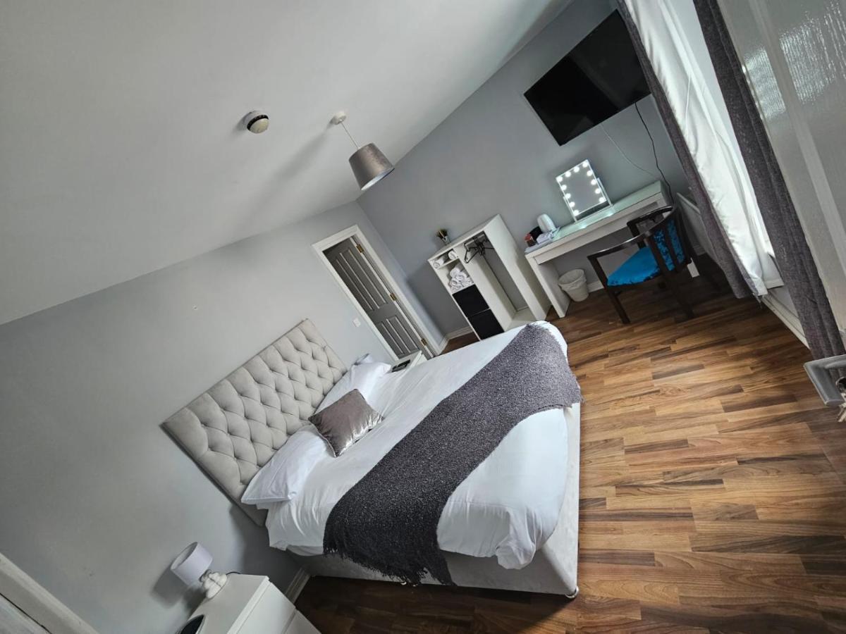 Laverty'S - The Black Bull Inn Randalstown Ngoại thất bức ảnh